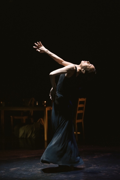 2025 伍拾製作《咖啡廳Dance to 40+》台北場加演｜伍拾製作｜國藝會補助成果檔案庫